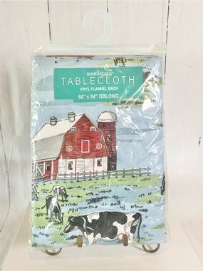 NIP Vintage Hometrends Country Farm Scene Vinyl Tablecloth  60" x 84" OBLONG